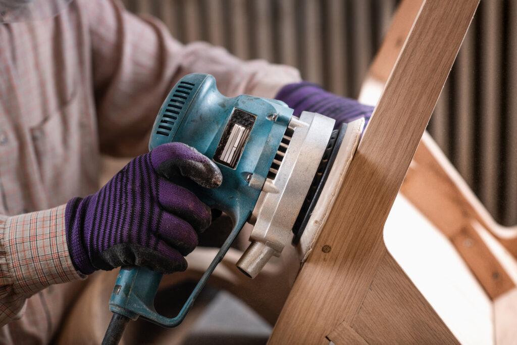 wood furniture polishing
